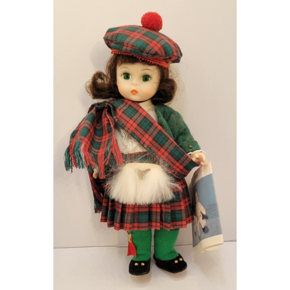 Vintage Madame Alexander Scotland Doll 8" Scottish Tartan Kilt Box Tag 596